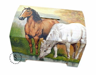 Dřevěná kasička velká - koníci