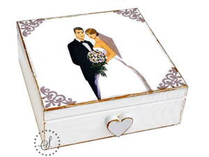 Dřevěná truhlička (šperkovnice) - svatební barevná